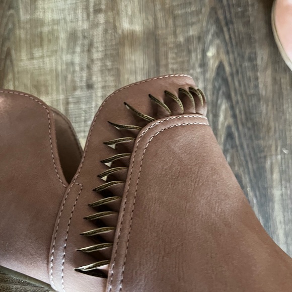 Pink Booties - Picture 3 of 4